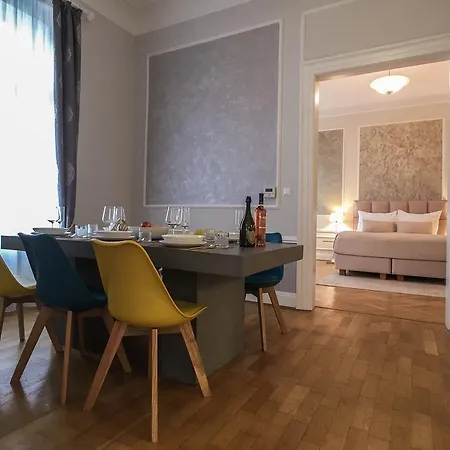 Royal In Centre * Prague